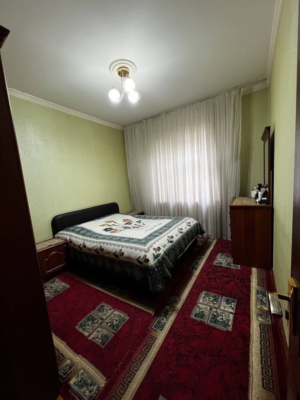 4/2/5 в Сергели 3 (Ярмарка). Квартира 92 м². Метро "Turon" - 500 м