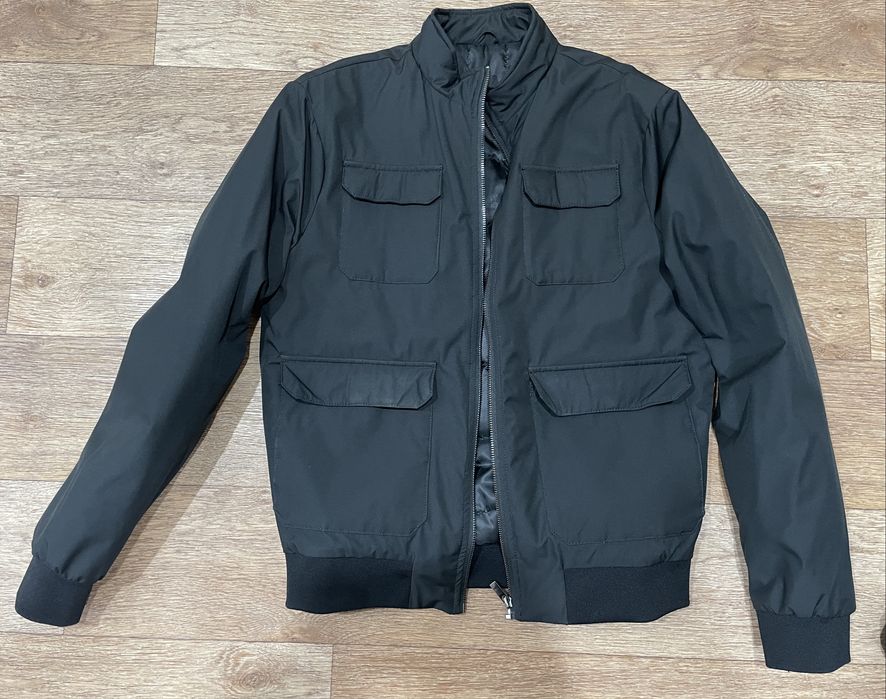 Продам ветровку весна/осень