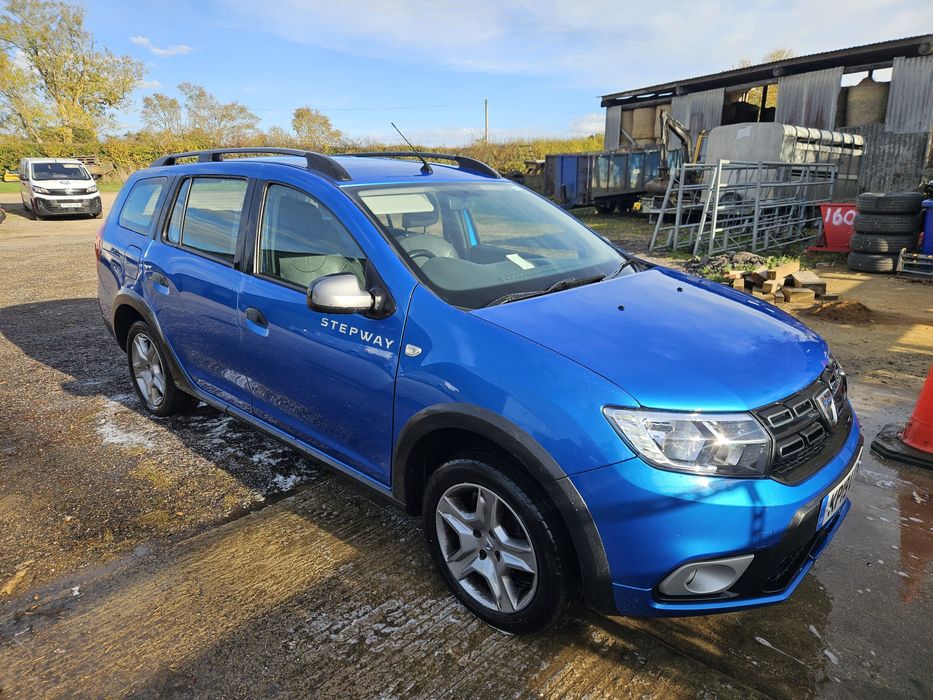 Dezmembrez logan Mcv stepway
