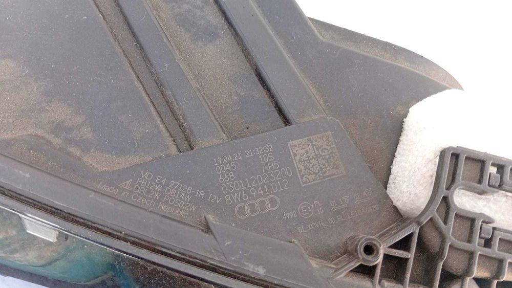 Set faruri 8W6941011 / 8W6941012 Audi A5 B9