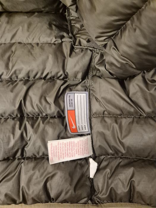 Geaca Nike de copii din puf