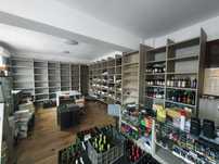 Vand mobilier de calitate pentru magazin