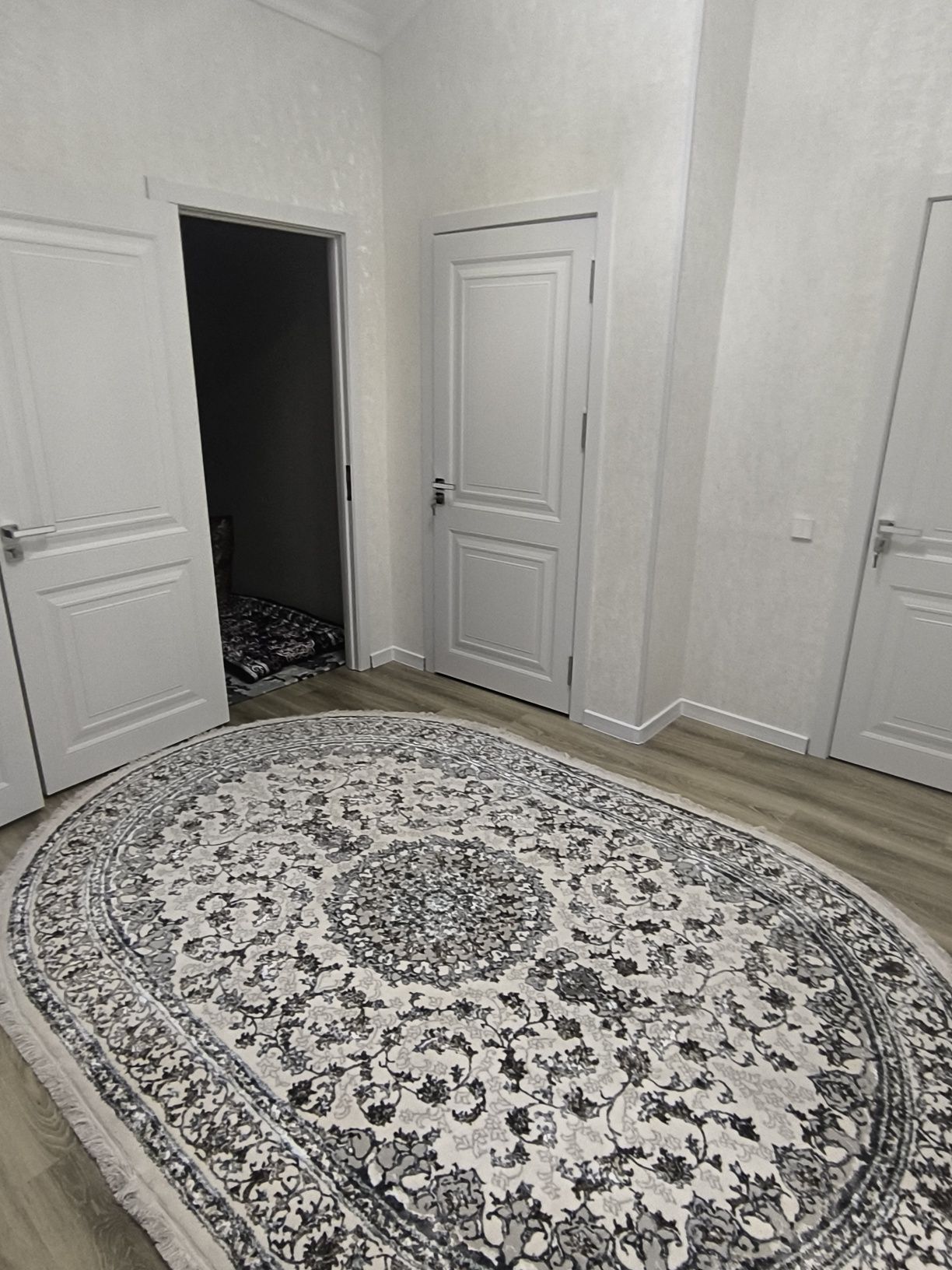 Бесплатная квартира с хозяйкой для одной женщины
