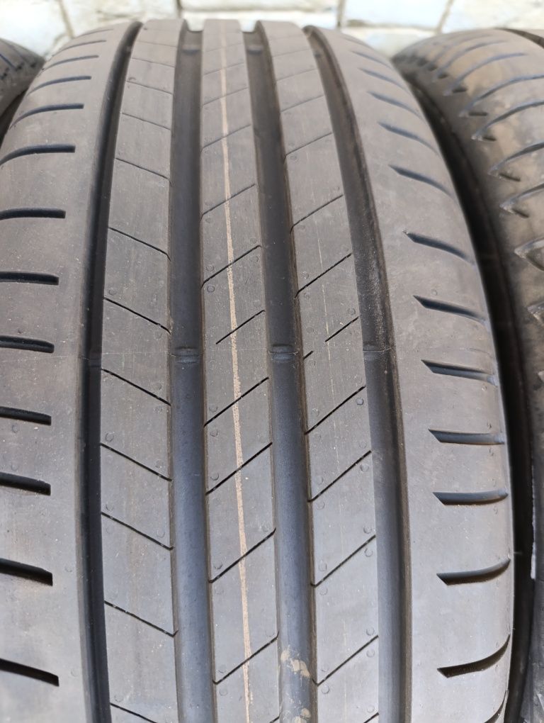 Нови гуми Bridgestone 195/55/16 Turanza T 005