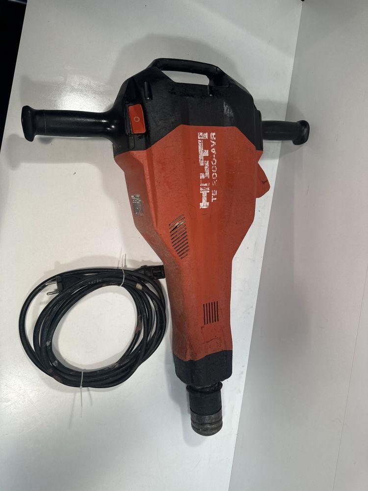 Hilti te 2000 demolaror spart beton placi fundatii bosch makita dewalt