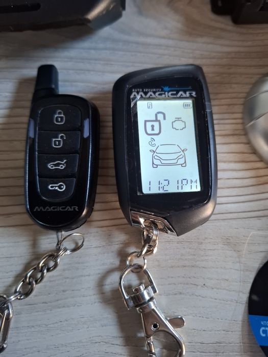 Межикар 905 Бу янги корпусда иккита пулти