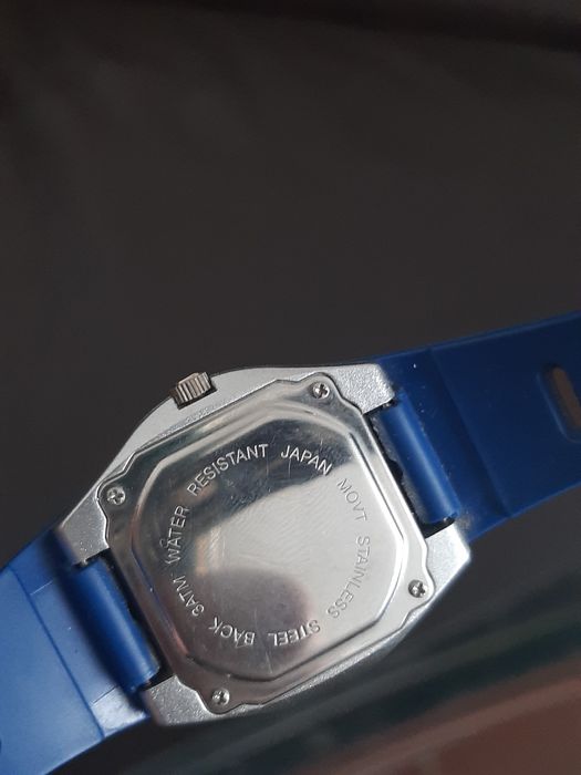 Vând ceas casio quartz