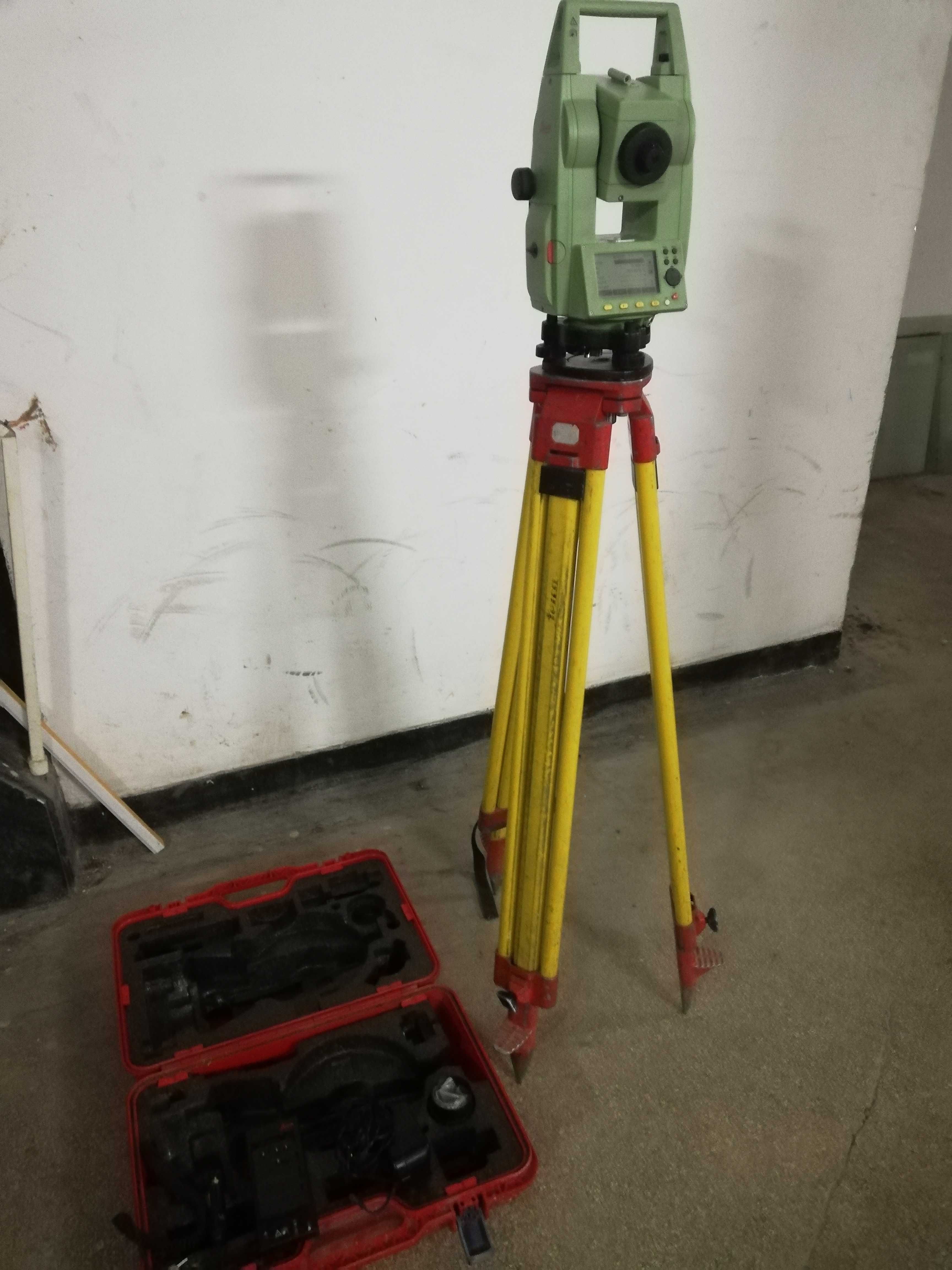 Statie totala Leica TCR 407 power