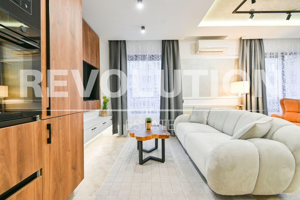 Дава се под наем Тристаен апартамент в София, Зона Б-18 - 120 кв.м за 1300 € - Снимка #5