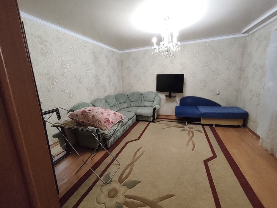 Сдам квартиру трёхкомнатную гульдер-1 юго-восток Караганда 200.000 тен