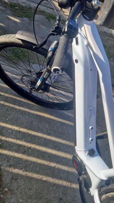 Bicicleta de vânzare electrica