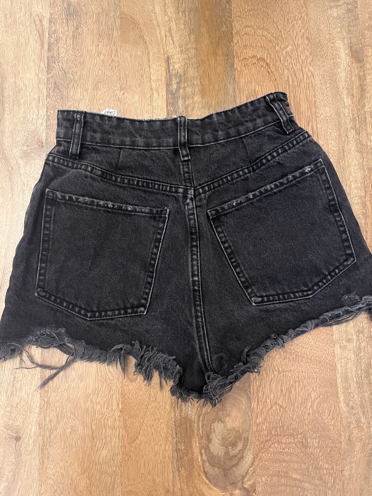Къси панталонки Zara ,Bershka,Nike