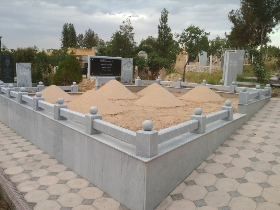 Памятники из Гранита