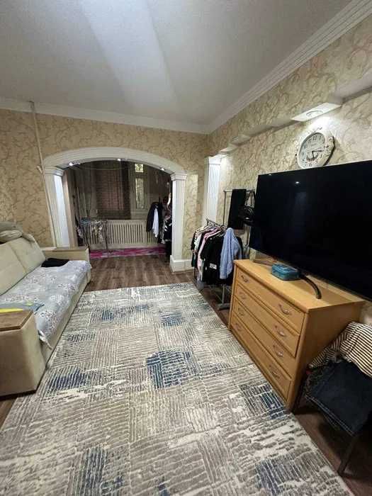 40лет Яшнабод Квартира сотилади 4/1/5 104м Срочно! Тузел етмасдан