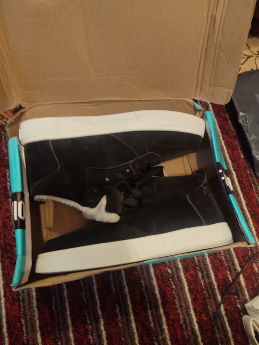 продам новую мужскую обувь