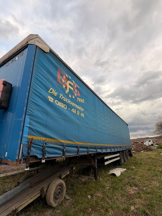 Semiremorci Kögel si Schmitz