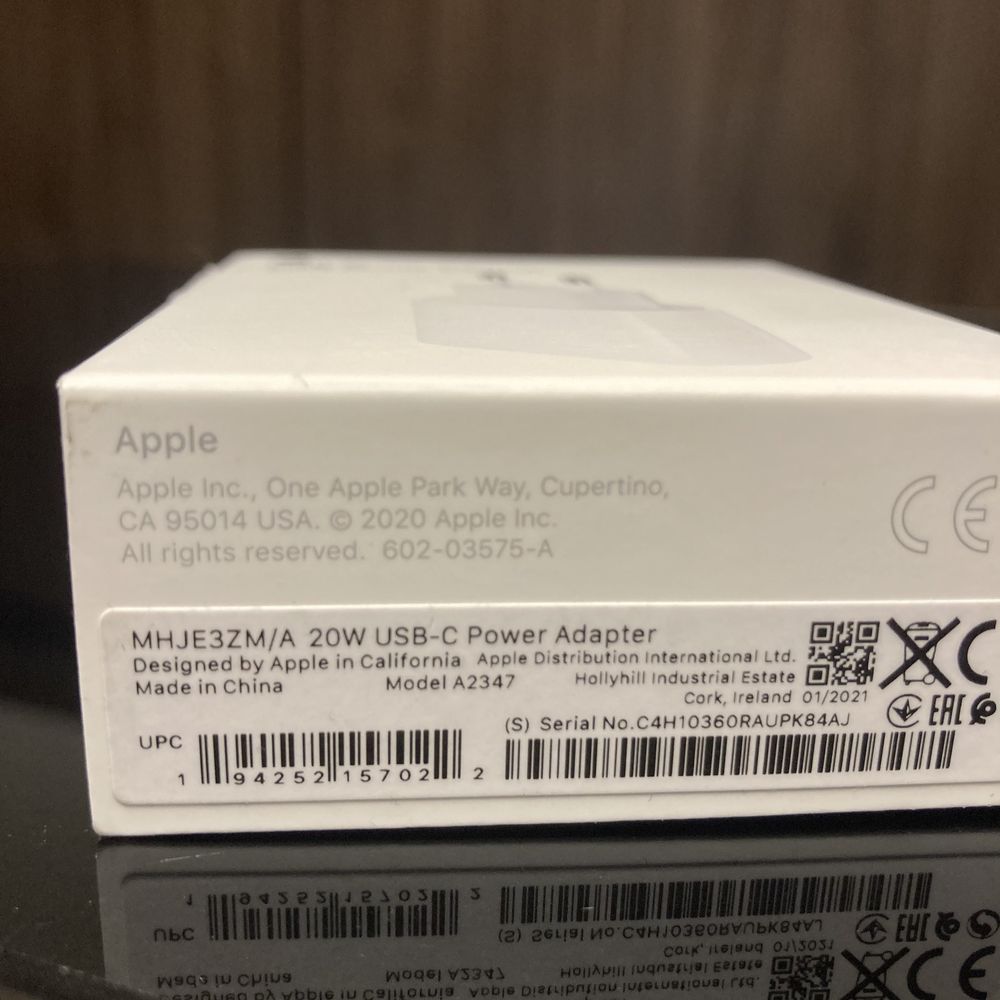 Apple 20W USB-C Power Adapter - оригинално зарядно за iPhone, Yettel