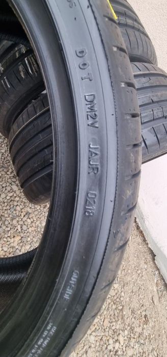 Anvelope Dunlop Sport Maxx RT2 
235/35 ZR19 91Y XL