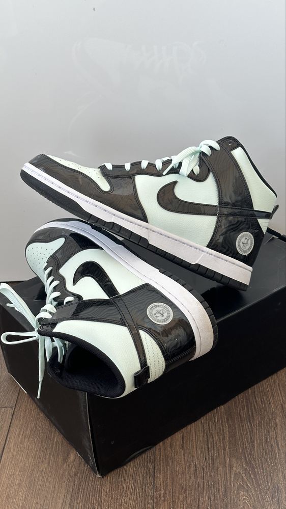 Nike NBA limited edition Dunk