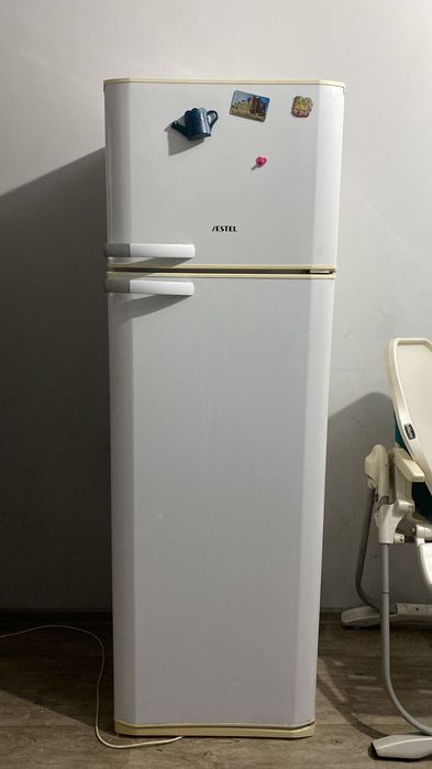 Холодильник на запчасти