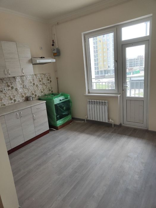 Zudlik bilan Qorasuv motriida uy sotiladi