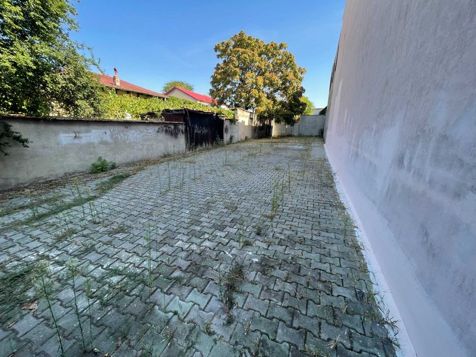 Teren de închirat stradal Bucuresti-Soseaua Viilor