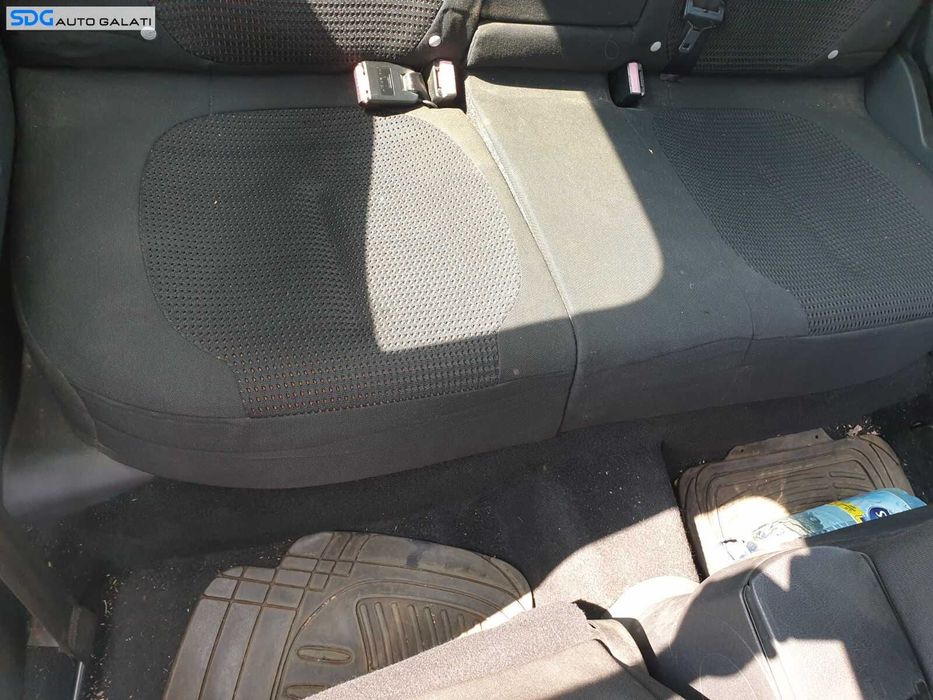 Bancheta Sezut cu Spatar Spate Pasageri Citroen C4 Coupe 2 Usi 2004 - 2011