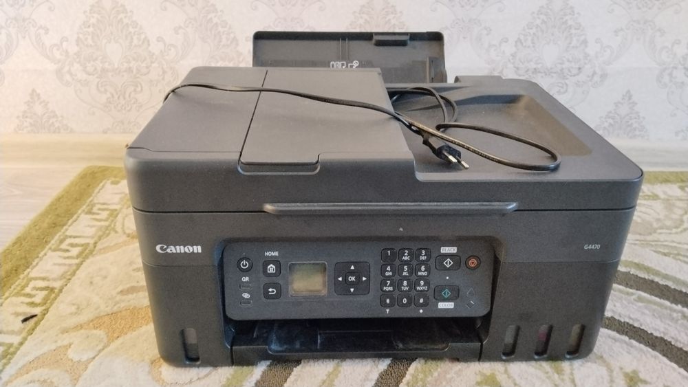 Продам принтер цветной 3в1