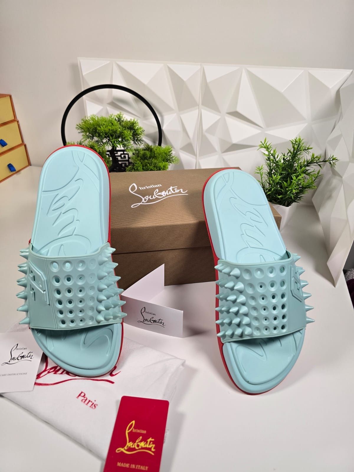 Мъжки чехли Christian Louboutin
