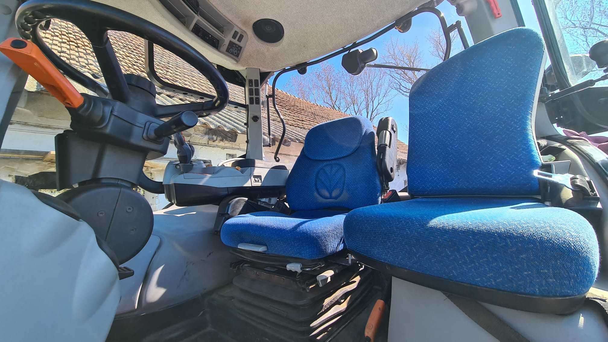 New Holland T7.220 Gata de lucru Stare foarte buna