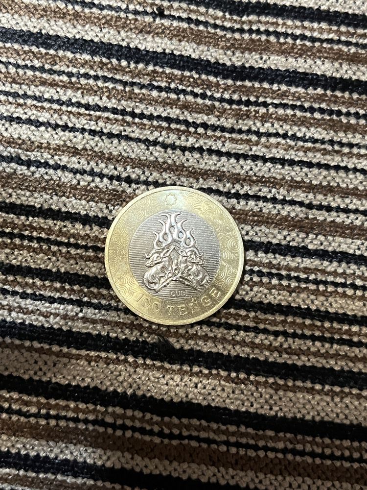 продам монеты