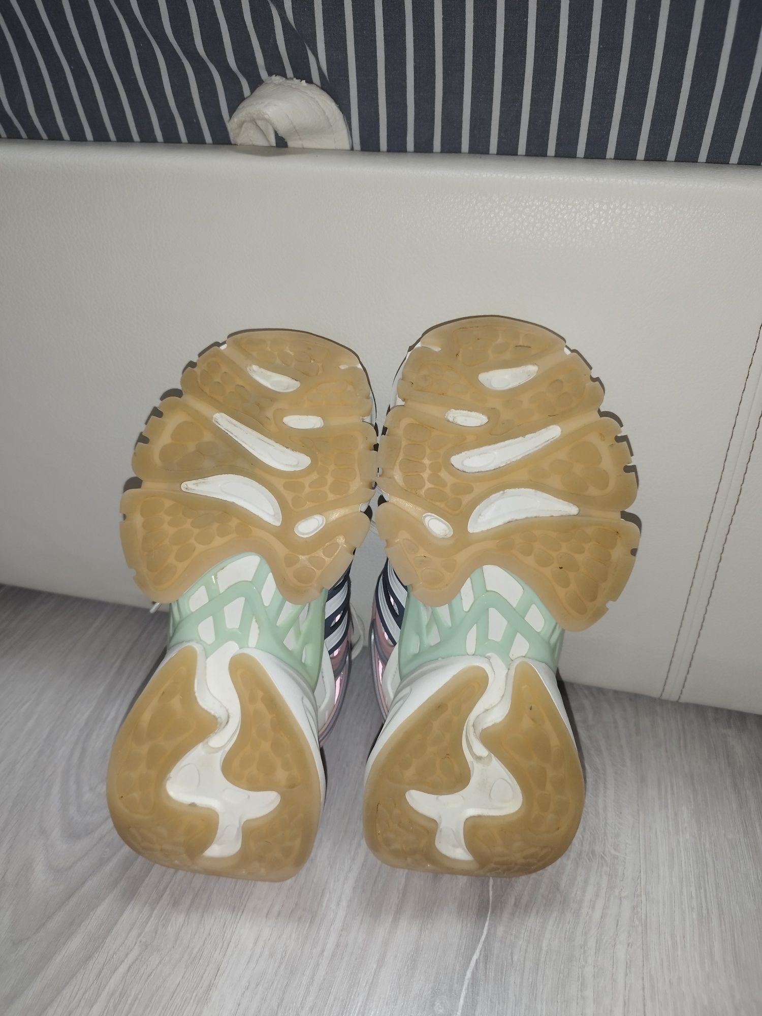 Adidas XLG runner DELUXE