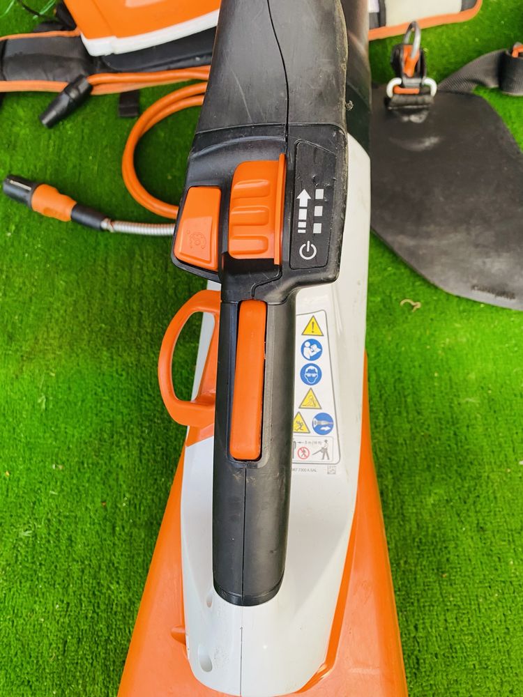 Stihl BGA 200 acumulator AR 2000