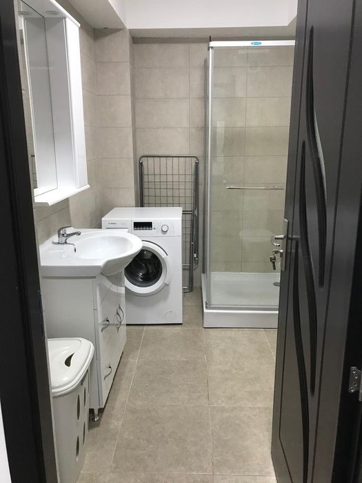 Garsonieră modernă de închiriat - 35 mp - zona Coresi