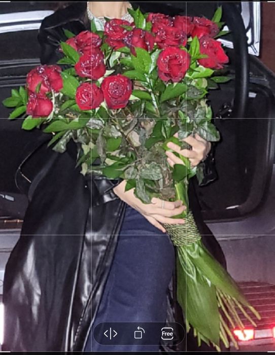 Atirgul srochno sotiladi