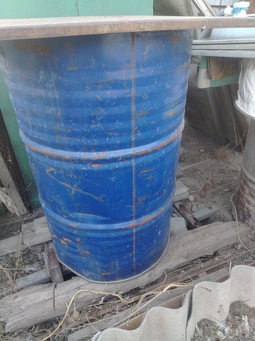 Продам железный бочка