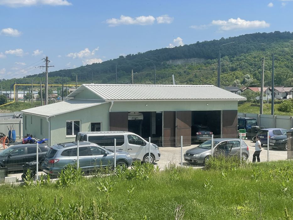 Cladire/garaj/hala plus teren Vanzare/Inchiriere