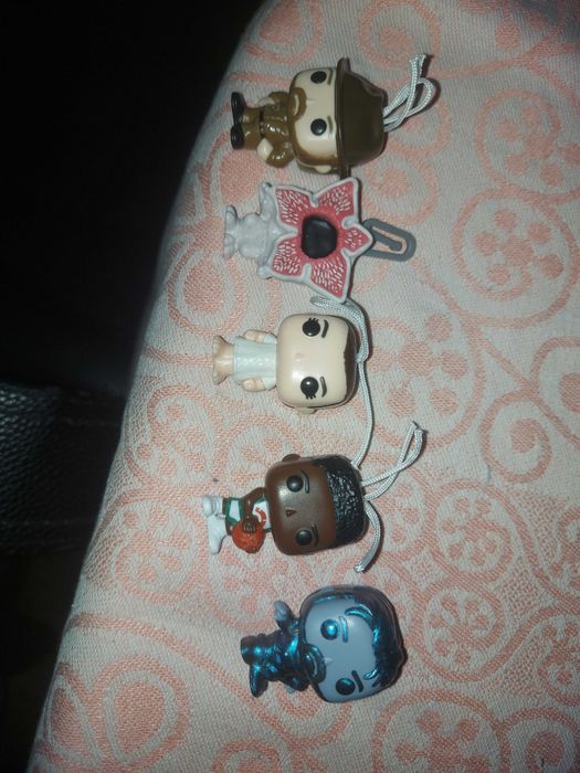 Продам фигурки Stranger Things