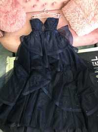 Блестяща бална/ абитуриентска рокля в тъмносин цвят