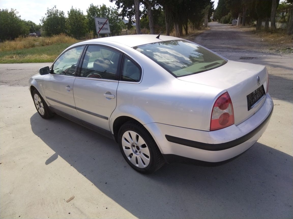 Фолксваген Пасат 5.5 седан 2.0 115  к.с. / VW Passat 5.5 2.0i НА ЧАСТИ