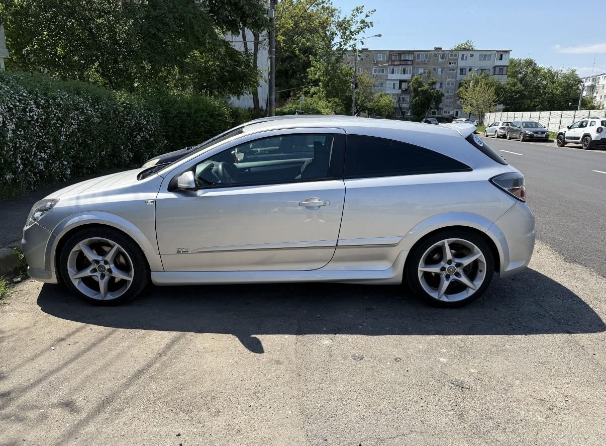 Opel Astra GTC 1.9 cdti 150 cai 2006