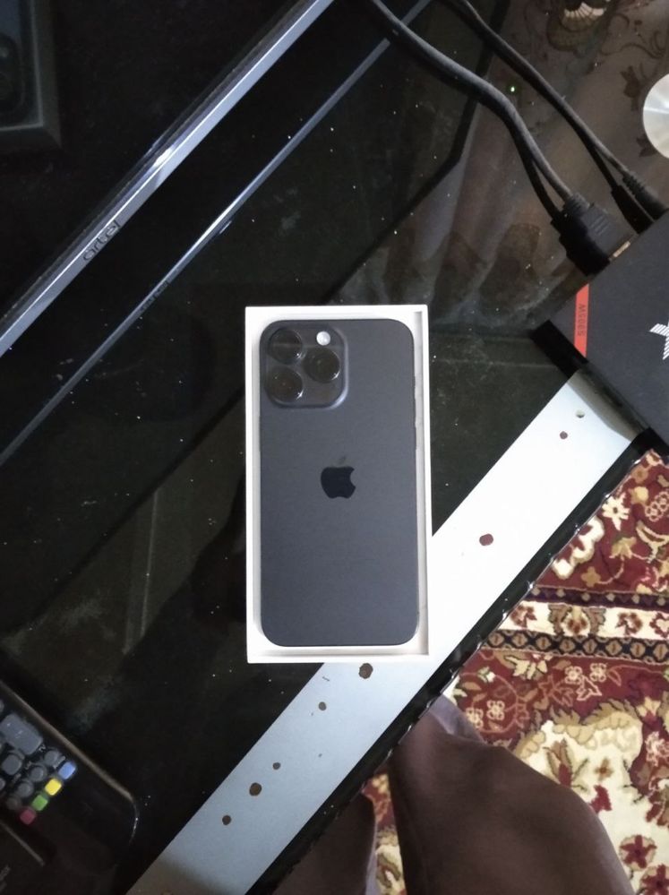 Srochno sotiladi Iphone 15 pro max 256