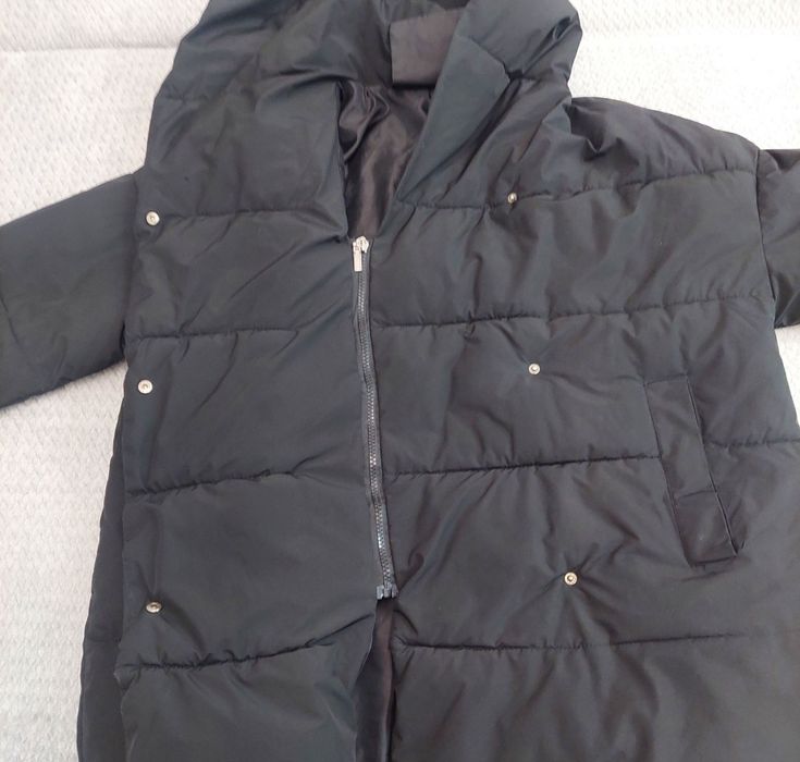 Продам зимнюю куртку