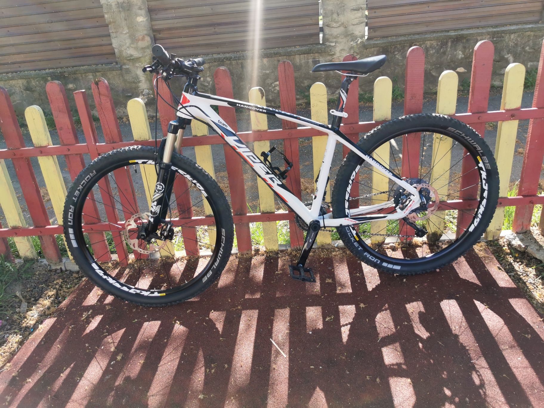 Bicicleta mtb competiție 27.5 mărimea M full xt (giant, cube, scott)