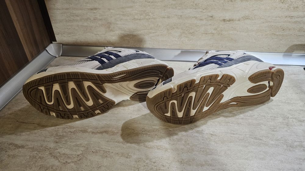 Маратонки адидас pro-moderator