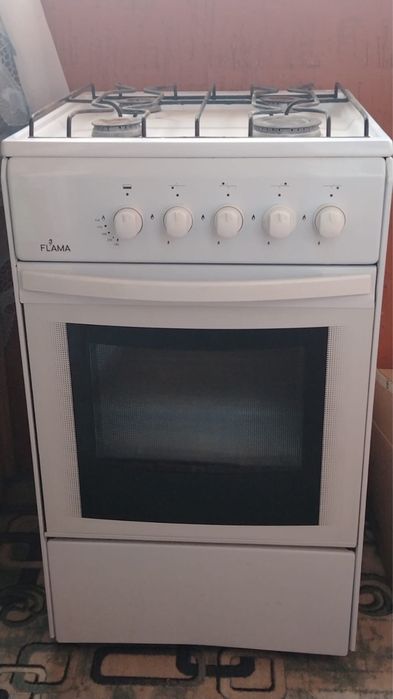 продам газовую плиту