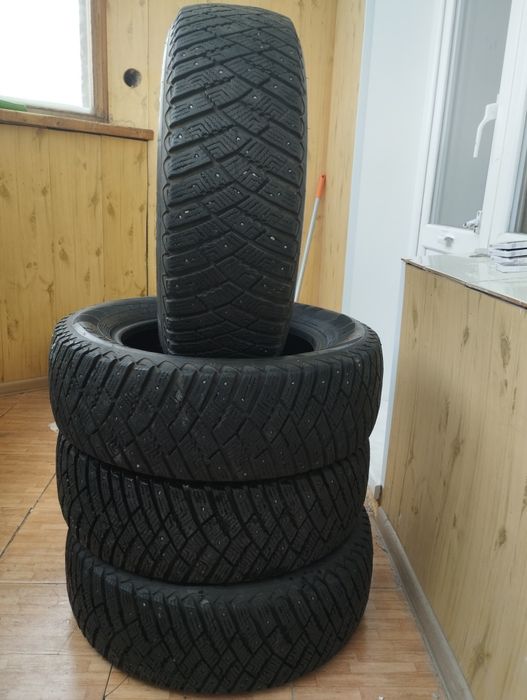 Продам зимние шины 215*65*R16 Good year б/у