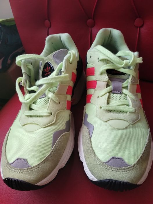 Adidasi Adidas Torsion