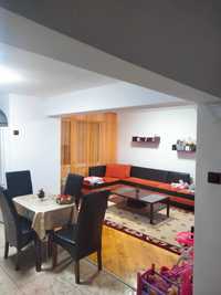 Vând apartament cu 3camere, zona centrală, Salonta, confort 1