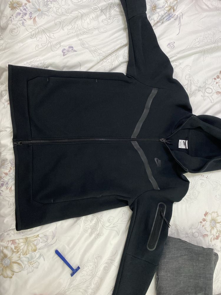 bluza nike tech fleece black